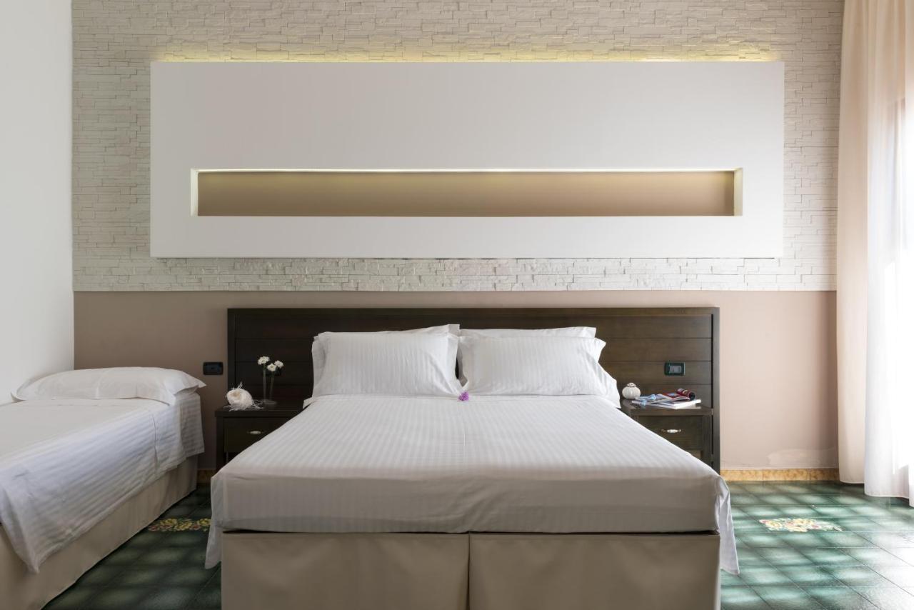 La Chiocciola Bed & Breakfast กาสตริญาโน เดล กาโป ภายนอก รูปภาพ
