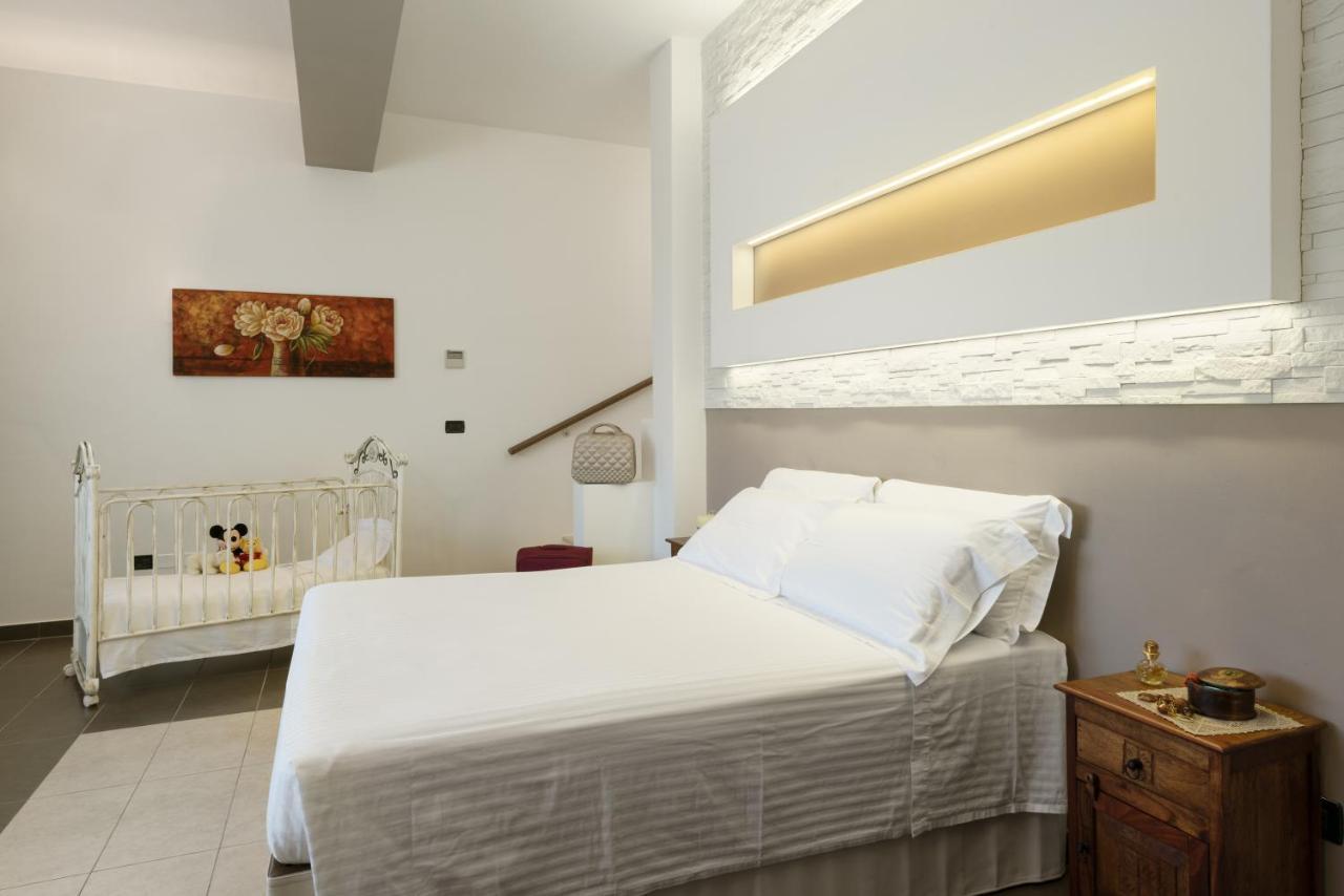 La Chiocciola Bed & Breakfast กาสตริญาโน เดล กาโป ภายนอก รูปภาพ